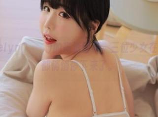 发现Addielyn(에디린)的高清图集，三位少女在那儿，连风都悄悄停下来了。