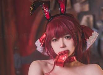 Hatori Sama全套写真大赏,桐谷渚兔女郎装让人不禁想多看几眼。