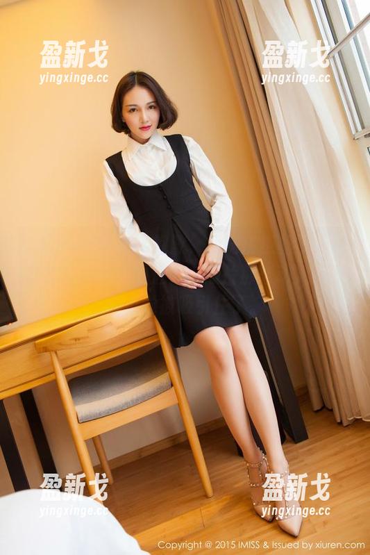 IMiss爱蜜社 - 抱歉，无法抗拒杨紫嫣这套全套体操服的魅力，照片那么动人，不知不觉被吸引住了。