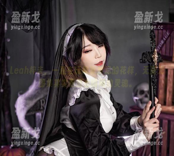 Leah梓未，一直在玩教室禁忌的花样，无圣光图集其实更适合喧闹的灵魂。