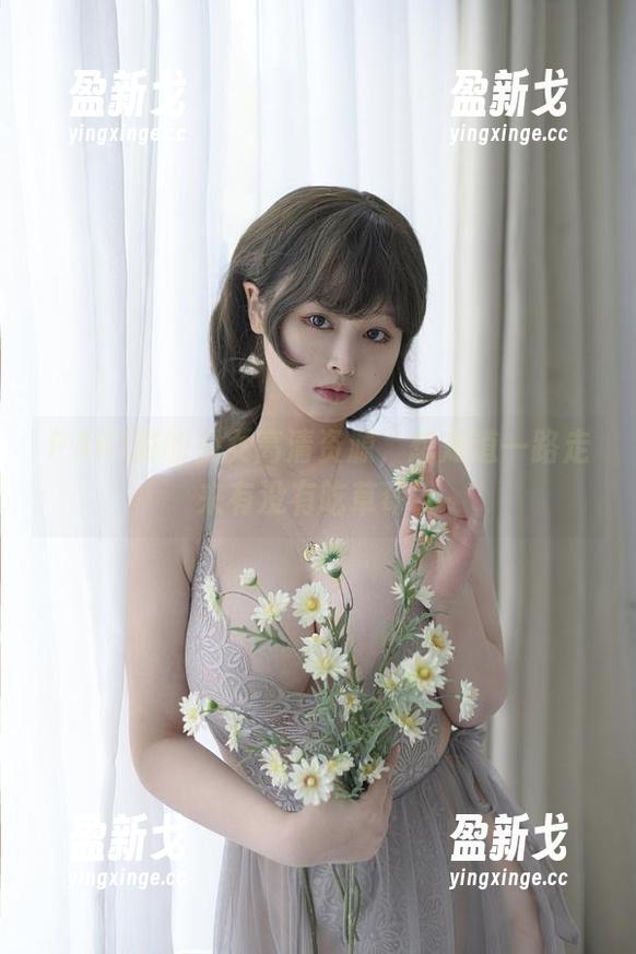 PAKI酱的少女高清资源，想知道一路走来有没有吃草莓？