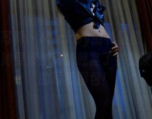 PANS写真 – Mickey的礼服照，难道这意味着她要参加高端晚宴了？快来一睹她的写真图包！