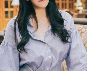 TouTiao头条女神 – 信悦儿的厨房影像，定制图片里的小奇迹