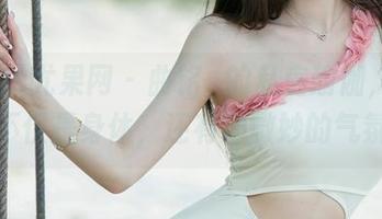UGirls尤果网 – 曲铭瑄的私房瑜伽，点亮的不仅是身体，还有那微妙的气氛。