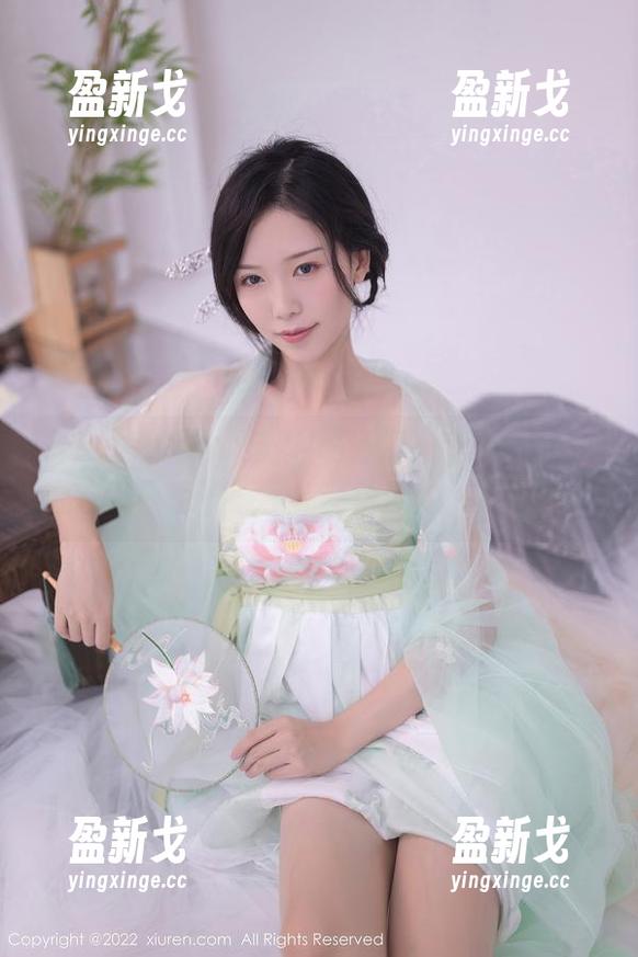 Xiuren秀人网 - Nono酱一变身，毛衣变得不只是衣服，高清壁纸的气息四溢。