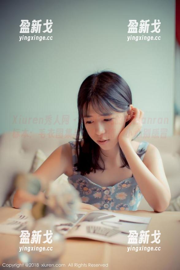 Xiuren秀人网 - 再见不见的安然anran标本：毛衣图集与分享心得，小心别感冒哦。