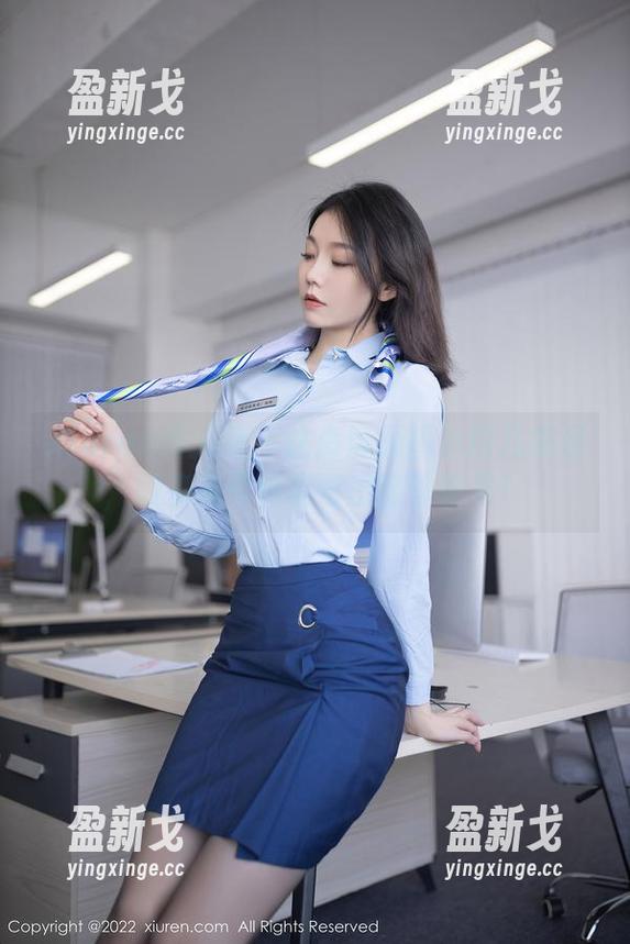 Xiuren秀人网 - 这高清原图小爪几美足，原来足弓也能弯出这等绝景！