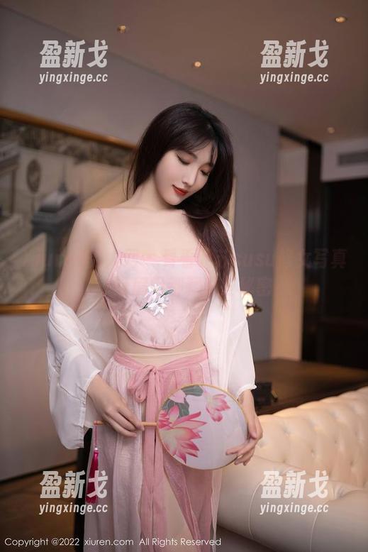 Xiuren秀人网 - 看看晚苏susu修女写真，每扇门都藏着些秘密