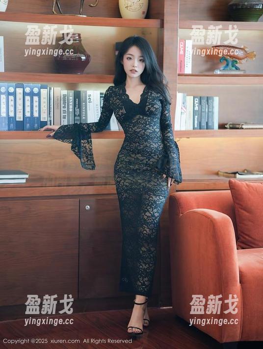 Xiuren秀人网 - 瑞瑞ruirui连衣裙引发的图集，画面居然让我这样想。