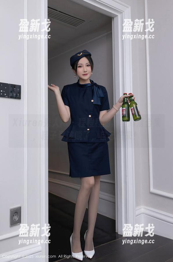Xiuren秀人网 - 程程程的黑丝高清合集，鞋子真该脱了，自己进来！