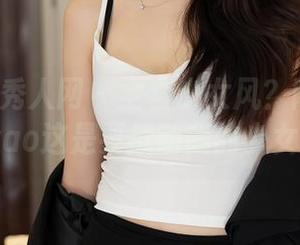 Xiuren秀人网 – 全套少女风？陈念灵Vickyao这是要撩动我的少女心！