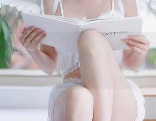 YouMi尤蜜荟 – 柚柚酱的浴缸冒险：别问，图包里有香气