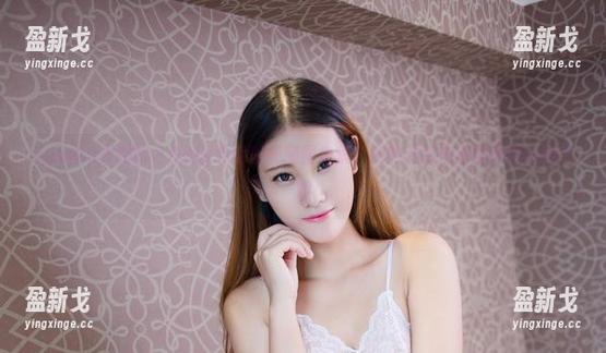 YouWu尤物馆-Kely香香 YouWu尤物馆 - Kely香香的长腿图集里,我的腿就在旁边默默自愧不如