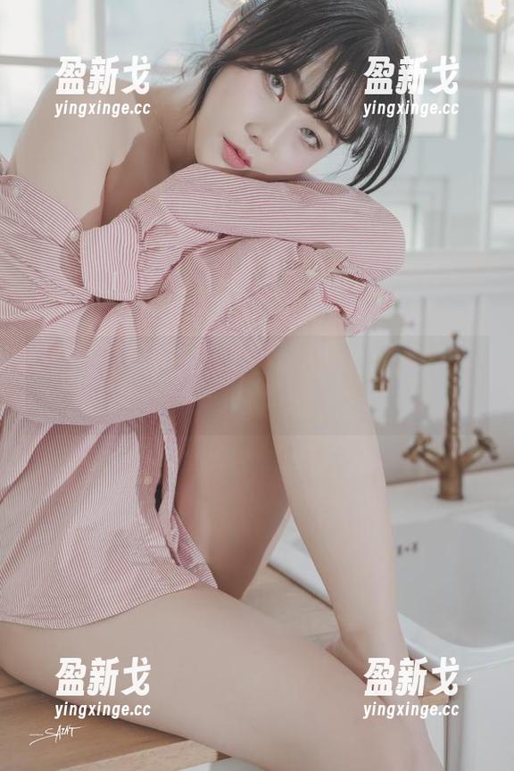 Yuna(윤아)护士闪亮登场：原图为你加薪，合集为你加戏！