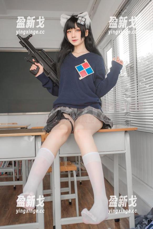 透明护士，izumi泉桃子的美图令人遐想，这会儿只想放空脑袋。