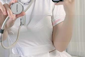 miko酱吖在行动，今日美图更新！保护你的……眼睛！