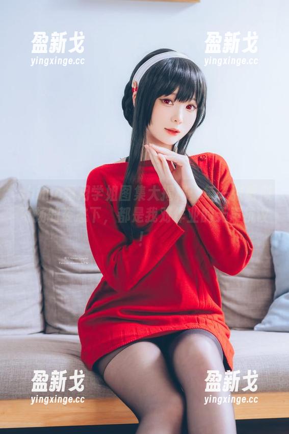 shimo霜月学姐图集大揭秘：每一张看似飞扬的姿态下，都是我对作业的无声抗议！