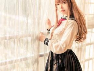 yoko夏宅的高跟鞋美图分享，妆容完美得让我想到了走失的自我！