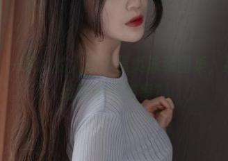 最新！一米八的大梨子黑贞泳装图集，要不要给我开个档案？