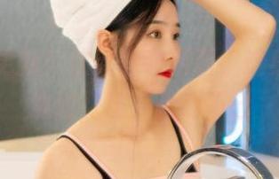 丽柜 – 更新！汶颜泳装原图，这身材就像涟漪，让人骚动不已