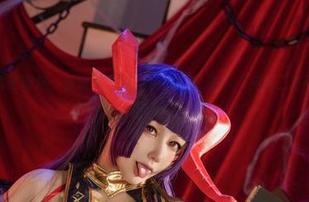 这份长腿精选图包，保留咔喵最出色的腿部展示，宛如二维码，分享不加价！
