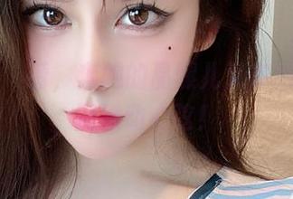 微密圈 – 看，奔跑的晶骡儿又在用制服美图撩动心弦！