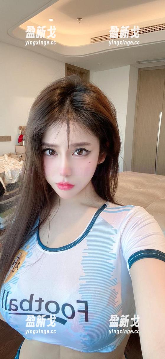 奔跑的晶骡儿 微密圈 - 看,奔跑的晶骡儿又在用制服美图撩动心弦!