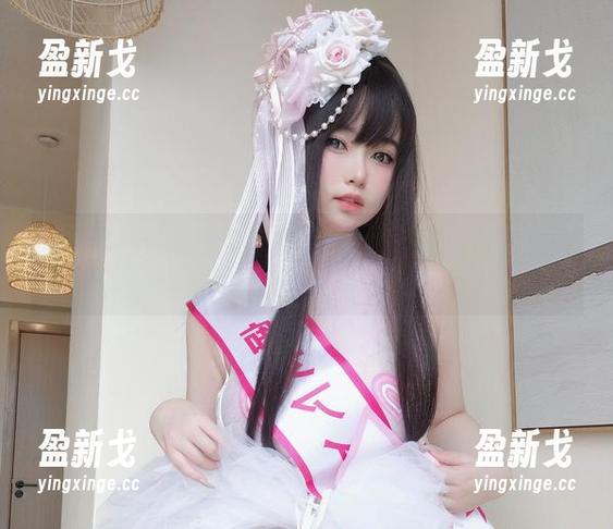 订阅直送：女主K瑜伽原图让你打破懒惰的小边界