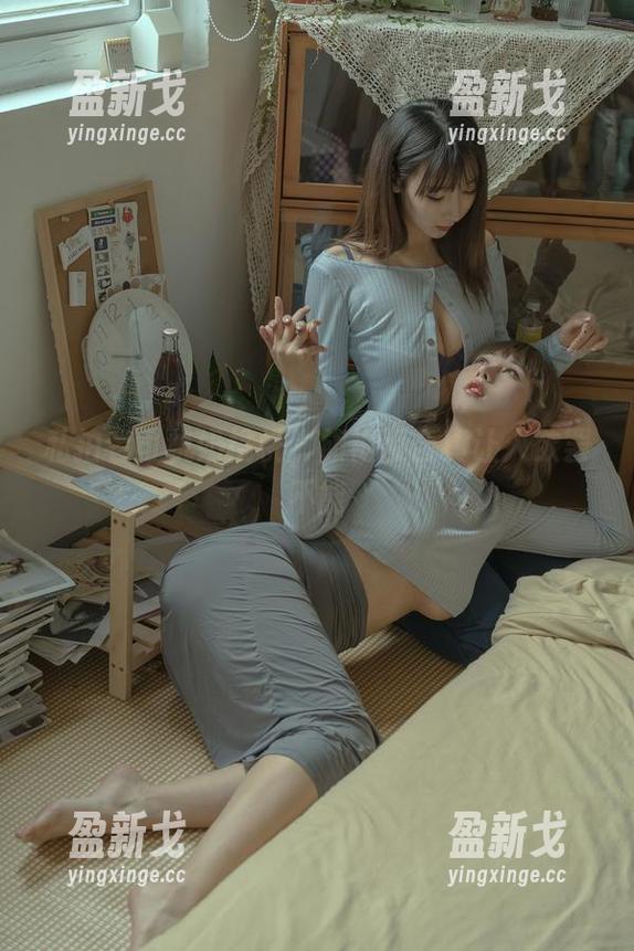 私拍老司机奶桃桃，旗袍百合真让人欲罢不能