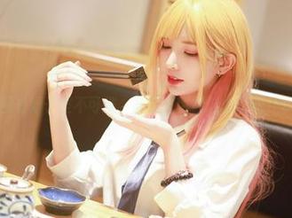 原图看妍子坚不可摧，圣诞节也能这么不走寻常路