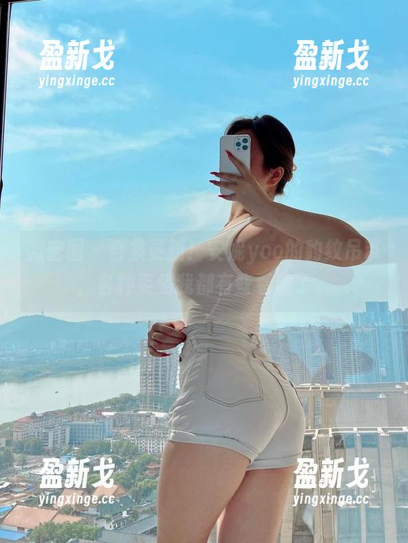 微密圈 - 合集更新！安妮yoo的豹纹吊带，各种姿势我都有些看傻了。