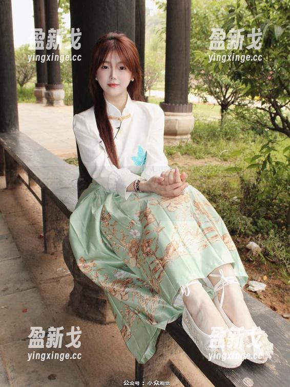 小众视觉 - 兰兰棉袜写真分享，这些袜子不能只为自己穿！