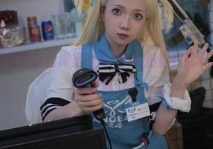 小和甜酒，你把最新图库里的霞沢美游拍得如此勾人，打算何时放过我们？