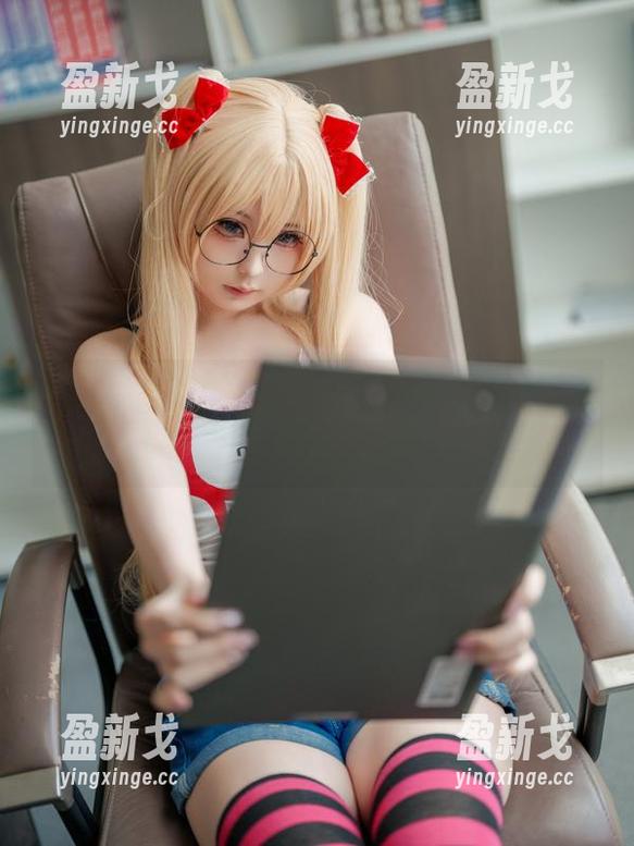 幼水铃衣新作：温泉体操服全套图包，咦？我就问，这是什么魔力？