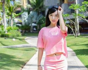 推女郎 – 走近松果儿：她的私房与女王气质