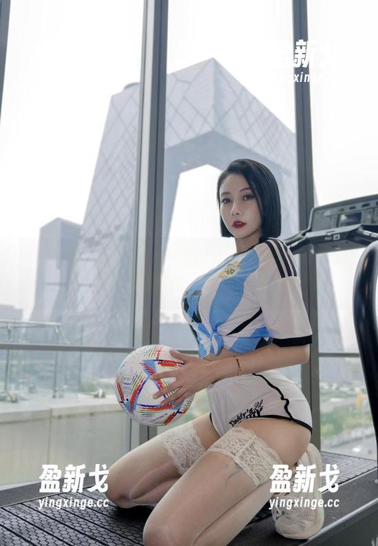 果儿Victoria 微密圈 - 果儿Victoria的网袜:简约却充满分享精神,值得一看吗?