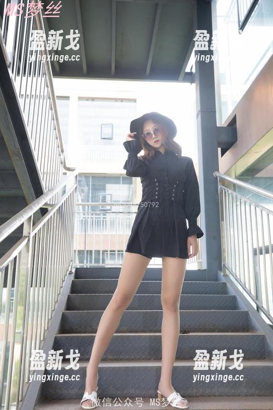 梦丝女神 - 看莹仙女，粉粉的无圣光写真就像一场不可言说的冲动。