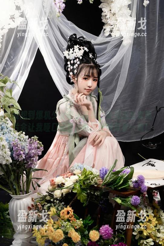 没想到爆机少女喵小吉黑色系列这全套照片会让我哑口无言，原图还得再看一遍！