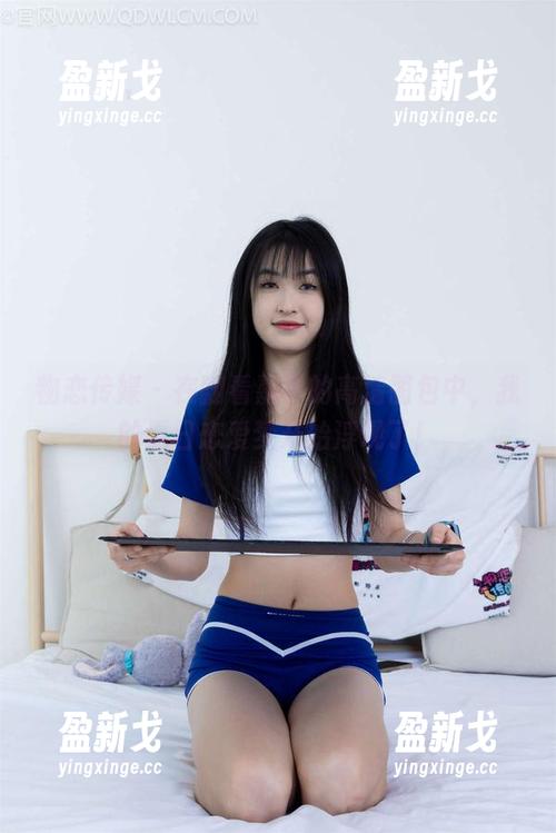 物恋传媒 - 在翻看嘉木的高清图包中，我的夏日恋爱梦开始浮现了！