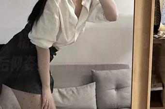 微密圈 – 精选瑜伽图集，玫桃泡芙的各种后仰姿势，看得我也想试试看