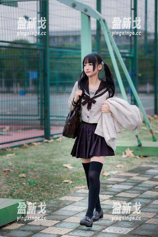 神乐坂真东的写真作品集，酒吞cos，那酒壶我也想偷偷拿来喝一口