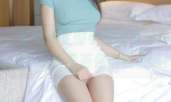 秀人网 – 喜欢美足的小伙伴看过来，林乐一的下载合集等你慢慢收藏！