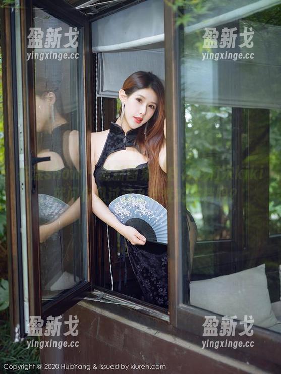 花漾show-宋kiki 花漾show - 最新图集:白衬衫和宋kiki,就问你见过这么任性的搭档吗?