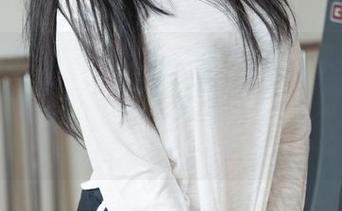 花漾show – 网盘浮现的天台：你心目中的张思允Nice就在这里，下不下载随你哦！