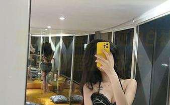 微密圈 – 精选图集里，葛征的白衬衫让我想起我那落伍的衣柜…