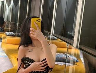 微密圈 – 葛征校园写真全集——看看他把校园装点成了啥样的奇观！