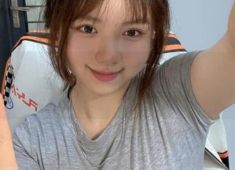 微密圈 – 葱油饼er和和服的碰撞，图集里每张都是资源的宝藏！