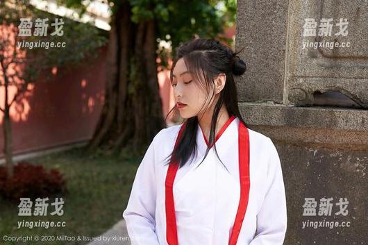蜜桃社 - 陆萱萱Cecilia图库：不只是高清，还有多少秘密藏着呢