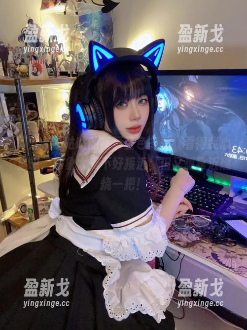 阿九从不咕咕的高清蓝色冬季，看得我心里想，形象太美不好接近，但又想靠近燃烧一把！