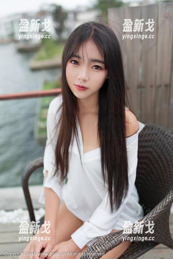 青豆客 - 徐妍馨Mandy的那条连衣裙，图片里的倩影晃过我的脑海